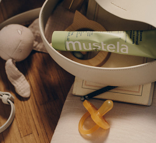 Baume universel sans une trousse de toilette beige - Mustela Belgium - 1