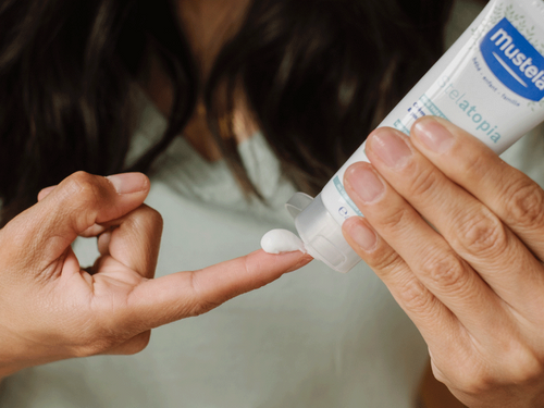 Stelatopia Crème émolliente visage - Mustela Belgium - 4