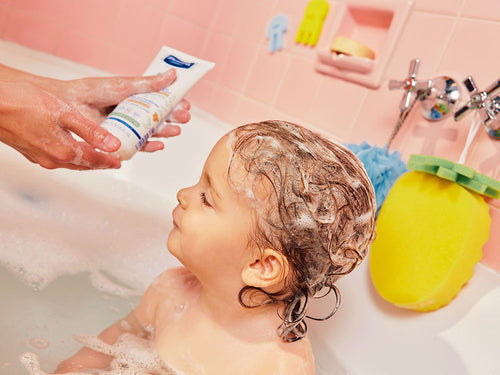 Routine cheveux bouclés - Mustela Belgium - 3