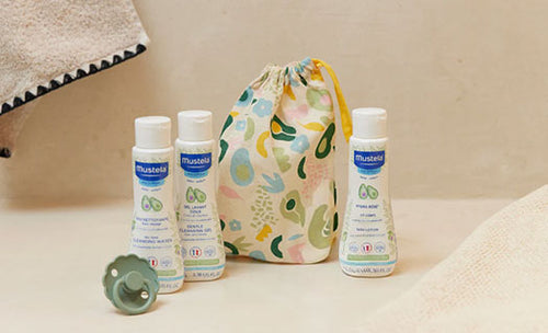 Les essentiels Mustela au format voyage 